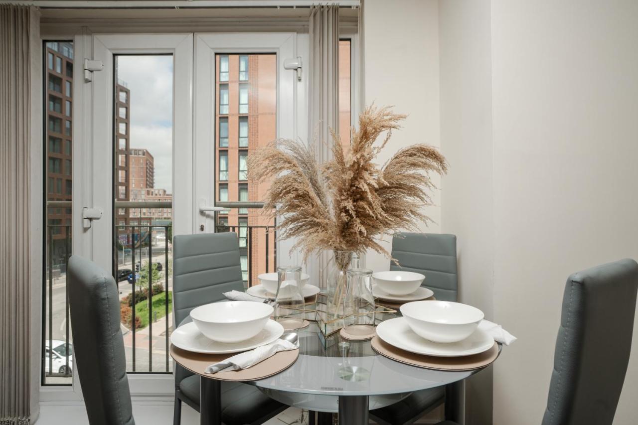 Stylish 2 Bed Manchester Flat Exterior foto