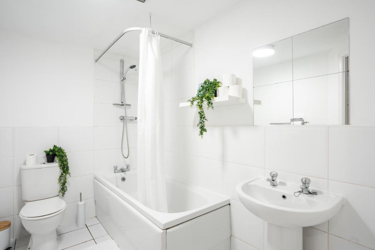 Stylish 2 Bed Manchester Flat Exterior foto